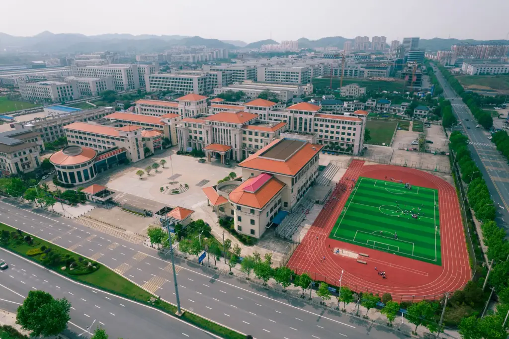 华南建筑工程中五金交电选型要点与质量管控方案