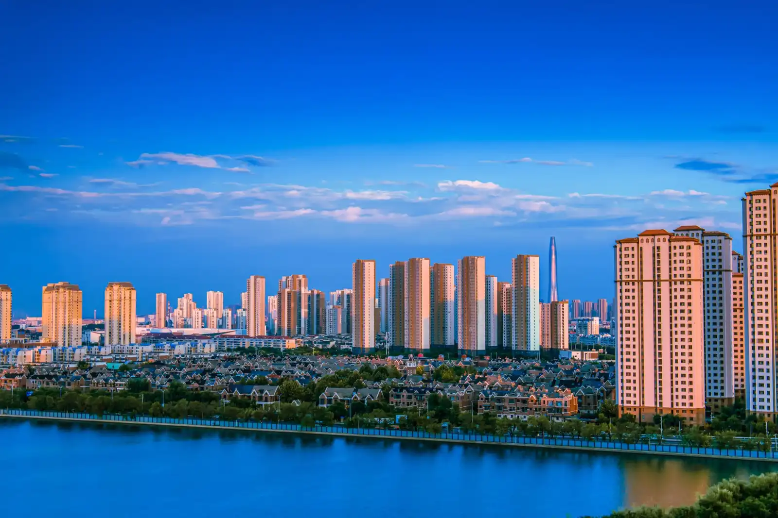 海南地区涂料选型指南：不同气候条件下的应用建议