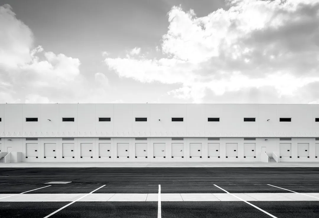 海南地区管材与涂料选型要点及工程适配指南